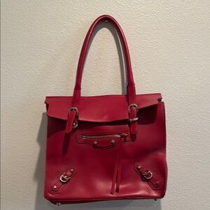Leather bag with Silver Hardware